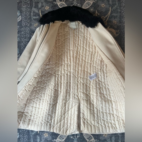 Banana Republic heavy wool trench with shearling collar - Picture 6 of 8